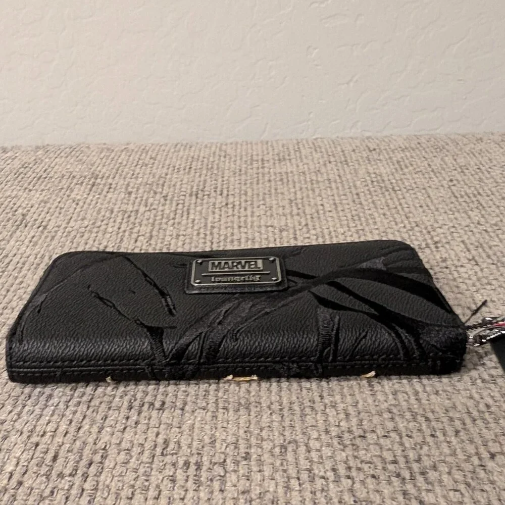 Loungefly Venom Zip Around Wallet - Marvel